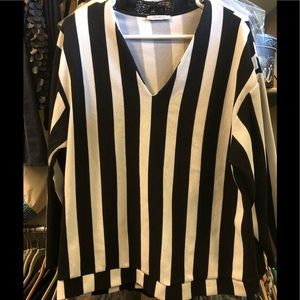 Zara Black & White Striped Sweater
